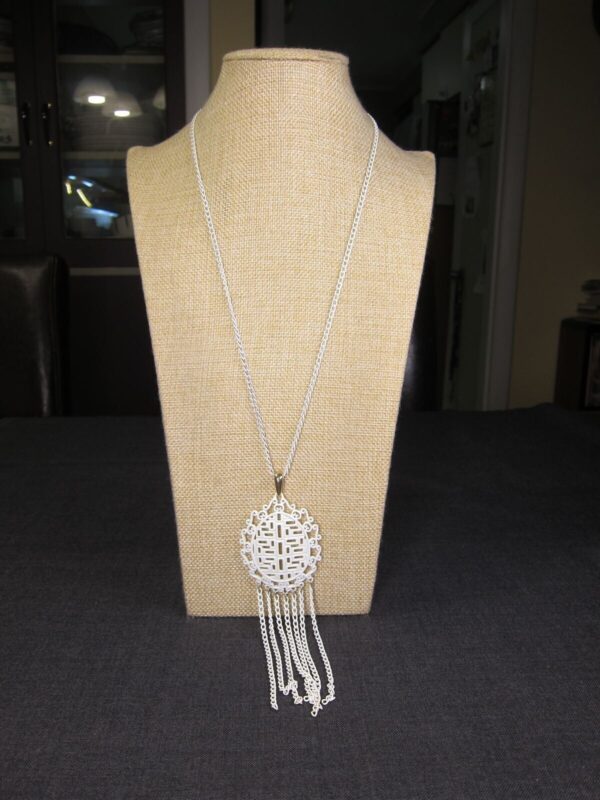 Gorgeous vintage white enamel openwork pendant geometric mid century necklace - Image 2