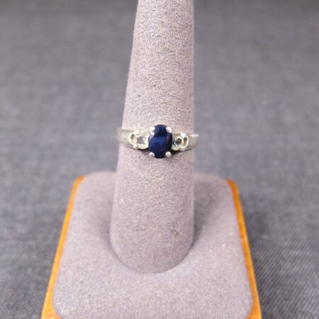 Gorgeous oval cut sapphire & clear quartz sterling silver ring size 7