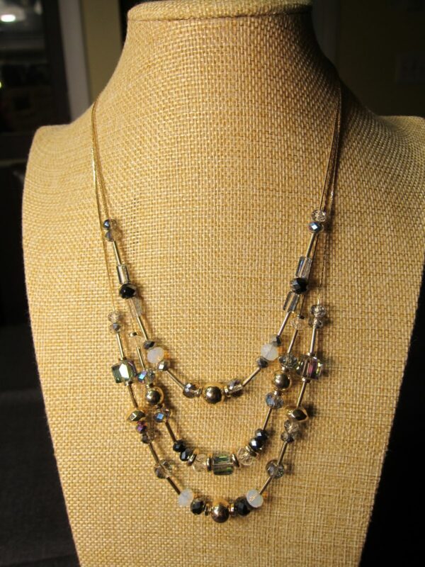 Beautiful multi-tier delicate gold tone chain necklace blue gold AB glass beads - Image 3