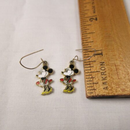 Gorgeous mint condition vintage enamel Minnie Mouse earrings Walt Disney Taiwan