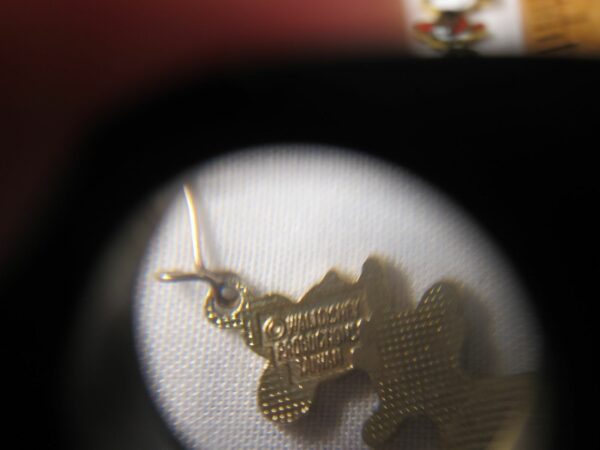 Gorgeous mint condition vintage enamel Minnie Mouse earrings Walt Disney Taiwan - Image 4