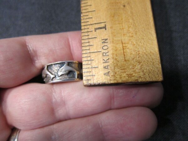 Sterling silver dolphin porpoise band ring marked 925 size 4.75 - Image 5