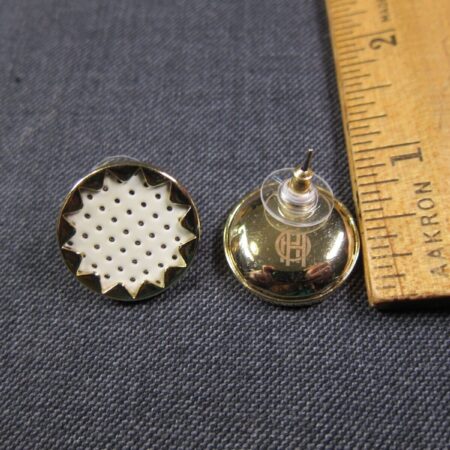 Beautiful white & gold-tone large stud earrings House of Harlow