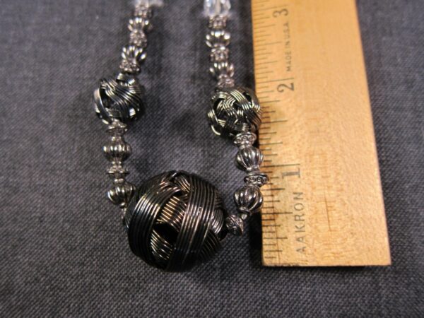 Beautiful well-made heavy 28" necklace clear glass & gunmetal wire wrapped beads - Image 4