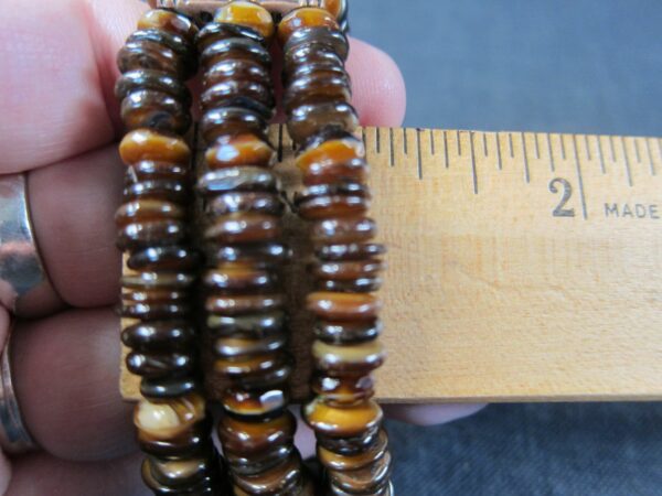 Gorgeous three strand stretch bracelet polished tiger's eye stone discs rounds - Image 6