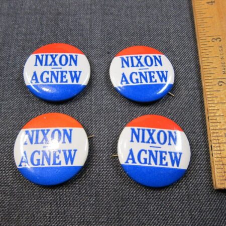 Set Lot of 4 vintage Nixon Agnew presidential campaign buttons pins