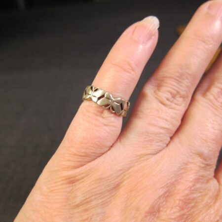Beautiful little connected butterflies toe or finger ring sterling silver size 3