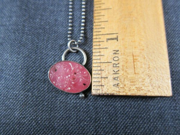 Sterling silver carved pink glass pendant 18" sterling ball chain Nina Gibson - Image 6