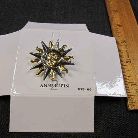 Gorgeous new Anne Klein II 2 mixed metals moon & sun brooch pin