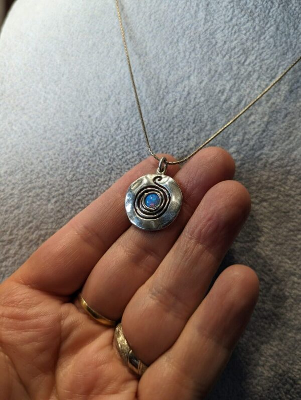 Beautiful opal sterling silver modernist necklace Shablool Didae 925