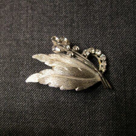 Gorgeous vintage pin brooch leaf w/rhinestones marked Sterling TK silver