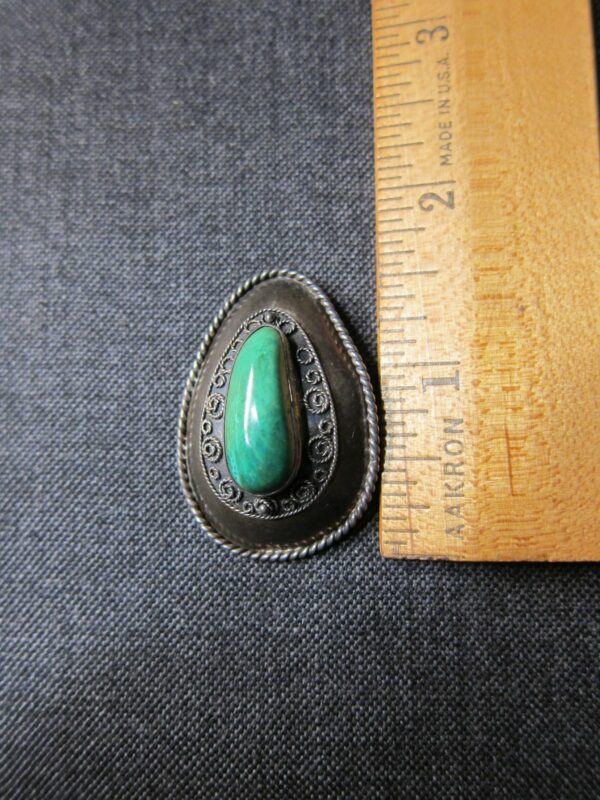 Vintage 925 Sterling pin or pendant large w/green polished stone made in Israel - Image 3