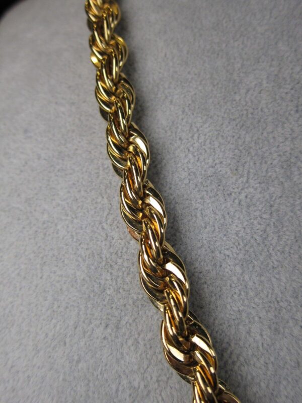 Vintage MINT condition Napier thick twisted chain necklace 24" gold-tone - Image 2