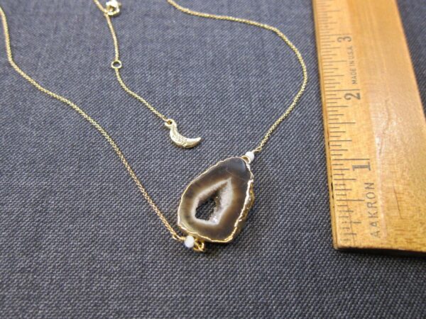 Gorgeous Luna Norte gold-tone & geode w/crystals necklace 17-19" - Image 4