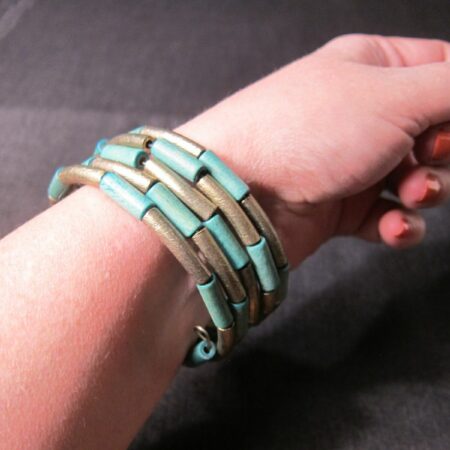 Gorgeous heavy modern memory wire wrap bracelet silver tone metal aqua wood bead