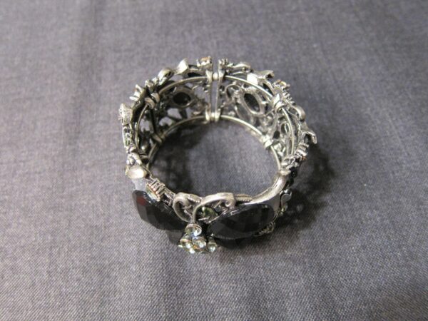 Crazy ornate antiqued silver tone hinged cuff bracelet butterfly flowers vines - Image 3
