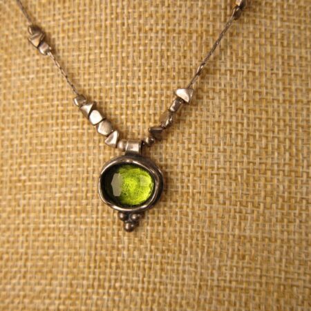 Gorgeous bright green glass sterling silver necklace Silpada N1461 WOW!!