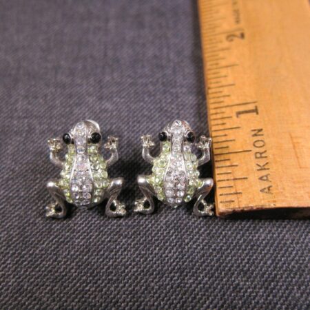 Gorgeous green & white rhinestone encrusted frog earrings silver tone pierced