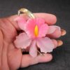 Beautiful vintage hard plastic Iris Flower brooch pink & gold-tone large 3" MINT - Image 5