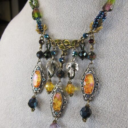 Gorgeous ornate mixed metals bead dangles Chico's necklace