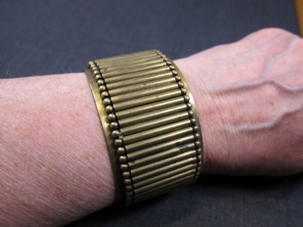 Wow 128g solid brass cuff bracelet high-end boutique brand AUDEN! 6.5" modernist - Image 7