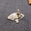Gorgeous vintage sterling silver Thai Niello fan shaped clip-on earrings - Image 3