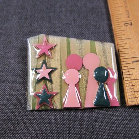 Beautiful vintage People Pins by Lucinda resin pink green brooch pin
