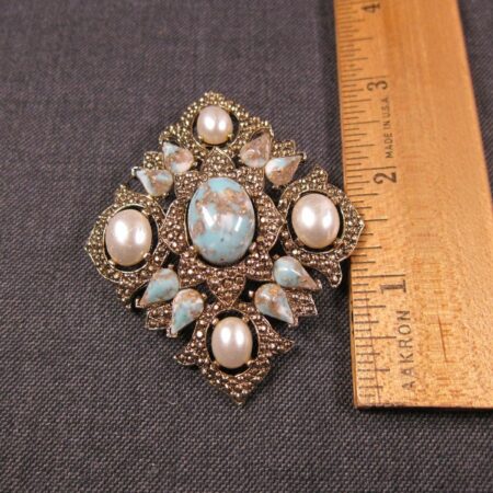 Gorgeous Large vintage Sarah Coventry brooch or pendant blue gold glass