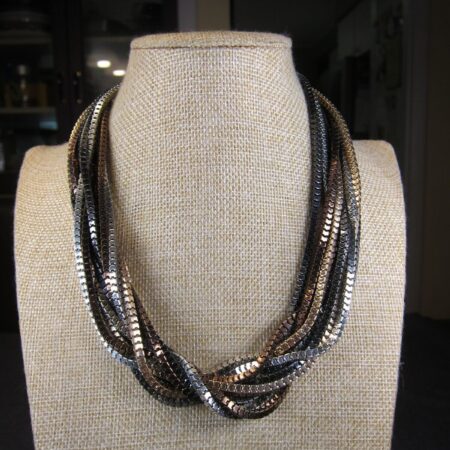 Beautiful, striking mixed metals layered square chains necklace 19-22"