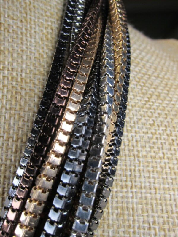 Beautiful, striking mixed metals layered square chains necklace 19-22" - Image 2