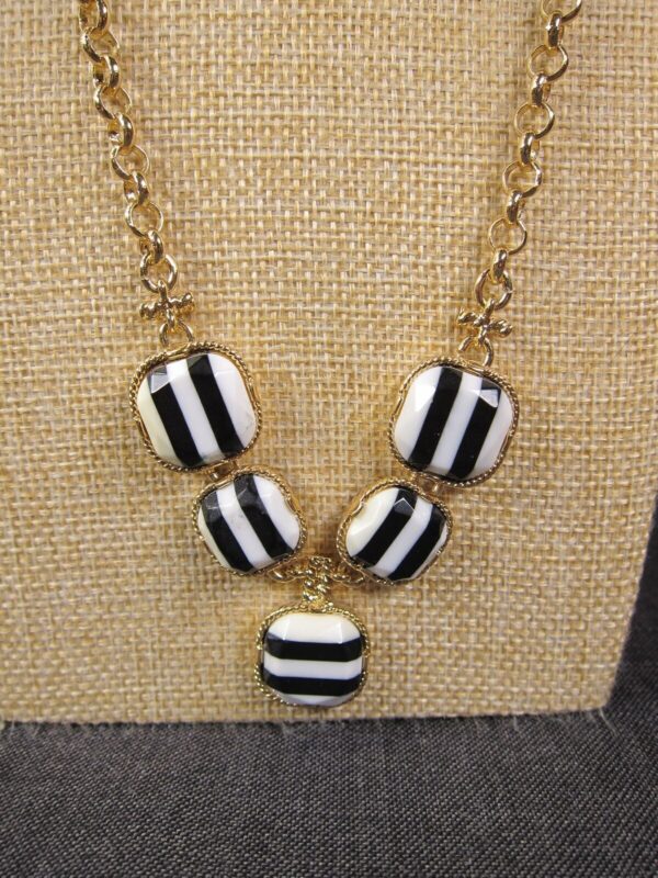 Beautiful, classic Talbot's 32" gold-tone chain necklace w/black & white stripes - Image 2