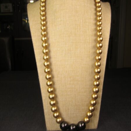 Gorgeous 30" long graduated matte gold-tone & black bead necklace Ralph Lauren