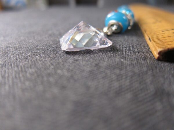 Beautiful 20" long silver necklace blue glass slide beads clear glass pyramid - Image 7