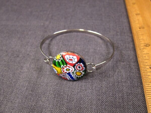 Beautiful millefiori glass cabochon simple silver-tone cuff bracelet - Image 3