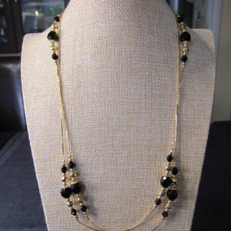 Gorgeous gold tone & black glass beaded 48" long chain necklace mint condition