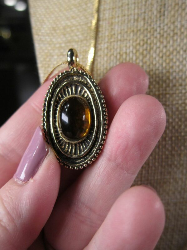 Really unique amber glass heavy pendant with 3D cloud design inside on 29" chain - Image 6
