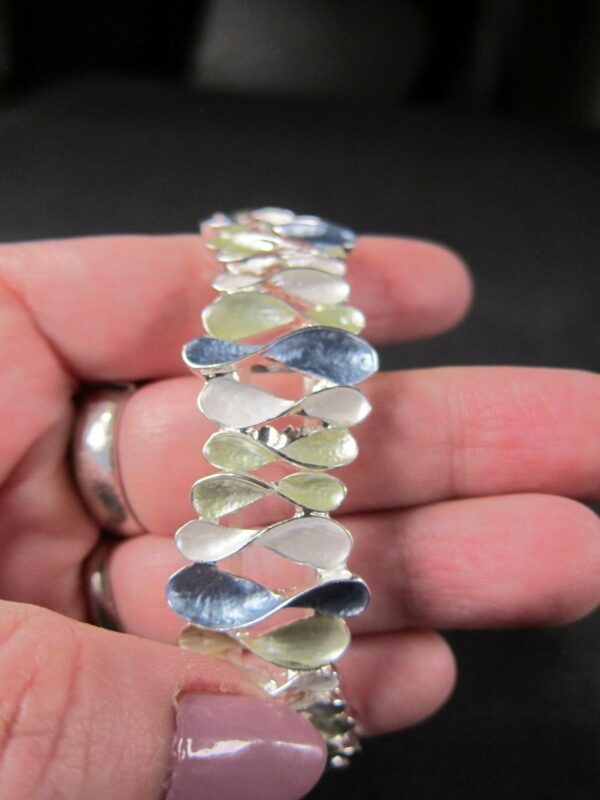 Blue green white enamel modern wave infinity design stretch bracelet Rain brand - Image 3