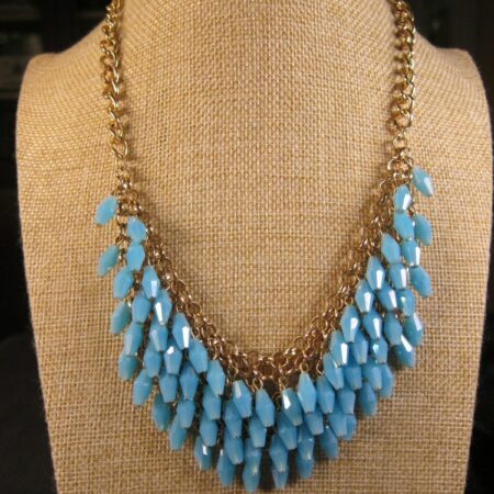 Gorgeous aqua blue faceted glass & gold-tone chain statement bib necklace 17-21"