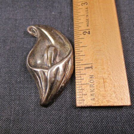 Gorgeous vintage Sterling Silver Calla Lily pin brooch thin pressed flower 2.25"