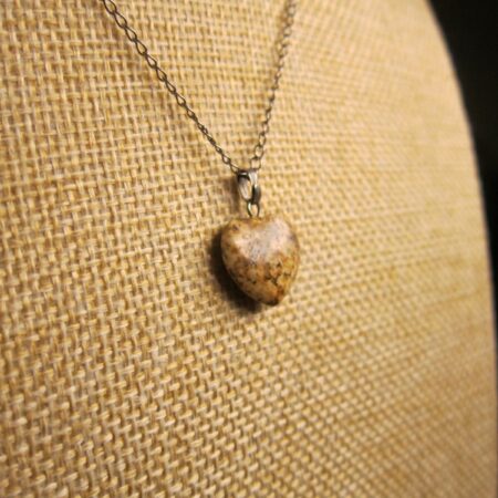 Cute little brown/tan mottle heart-shaped stone pendant sterling silver necklace