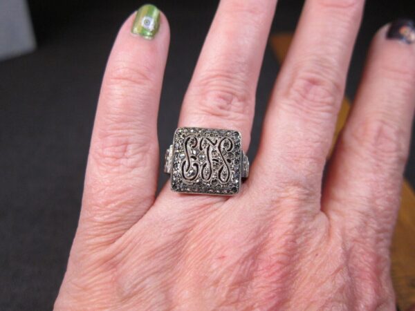 size 6 Antique sterling silver cutout SLP monogram initials ring marcasites - Image 4