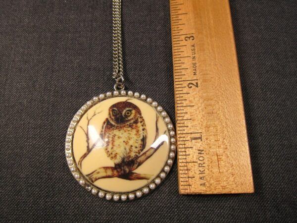Beautiful large owl pendant transfer ware Spring Street 32" necklace faux pearls - Image 5