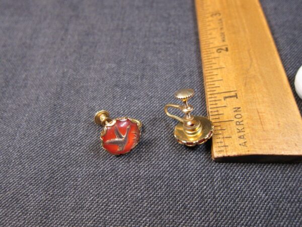 Wow! Unusual vintage clip-on earrings domed glass flying ducks or geese - Image 2