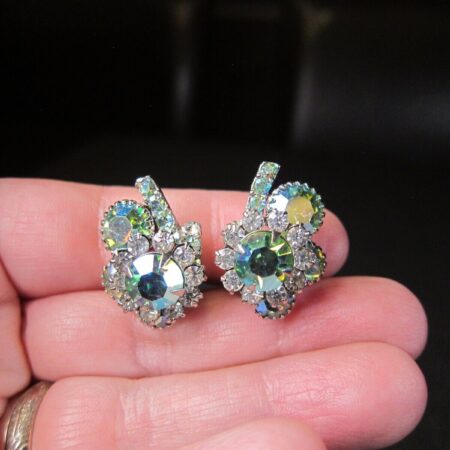 Gorgeous unsigned high-end AB green rhinestone clip-on earrings