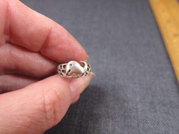 Cute sterling silver whale ring toe or finger resize to 4-7 bendable - Image 2