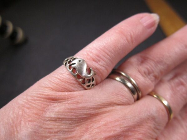 Cute sterling silver whale ring toe or finger resize to 4-7 bendable - Image 5
