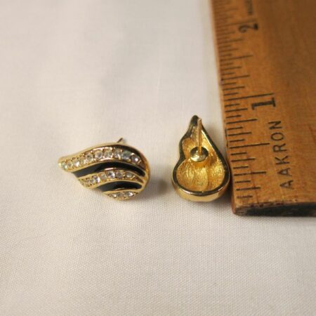 Beautiful Vintage rhinestone/CZ black enamel teardrop earrings w/14K gold posts