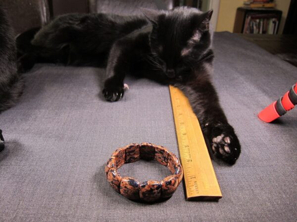 Beautiful unusual goldstone panel stretch bracelet both blue and orange! - Image 3