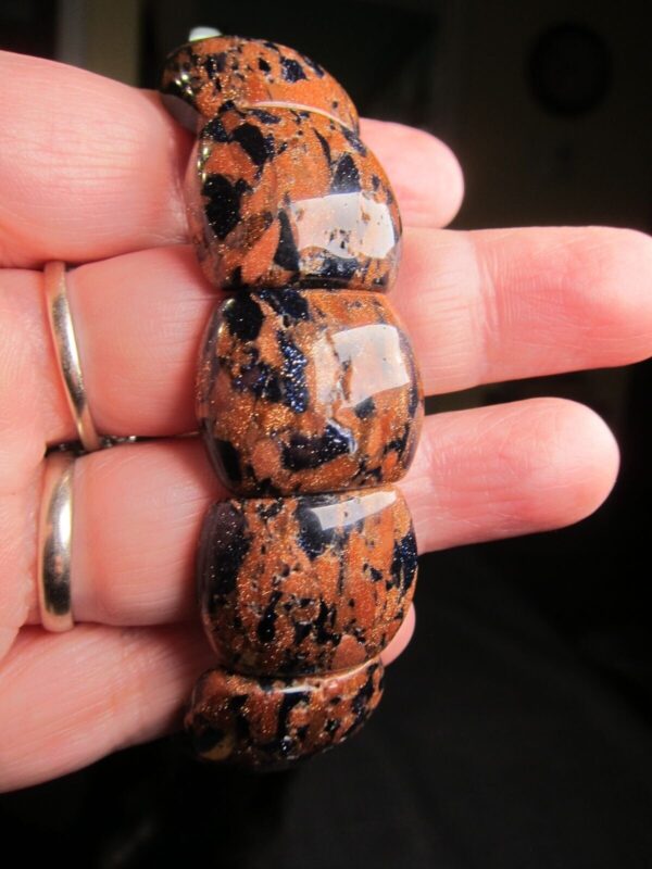 Beautiful unusual goldstone panel stretch bracelet both blue and orange! - Image 6