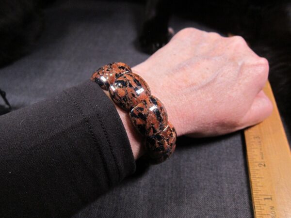 Beautiful unusual goldstone panel stretch bracelet both blue and orange! - Image 7